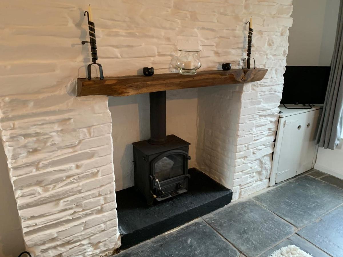 Character Dartmoor Cottage เยลเวอร์ตัน ภายนอก รูปภาพ
