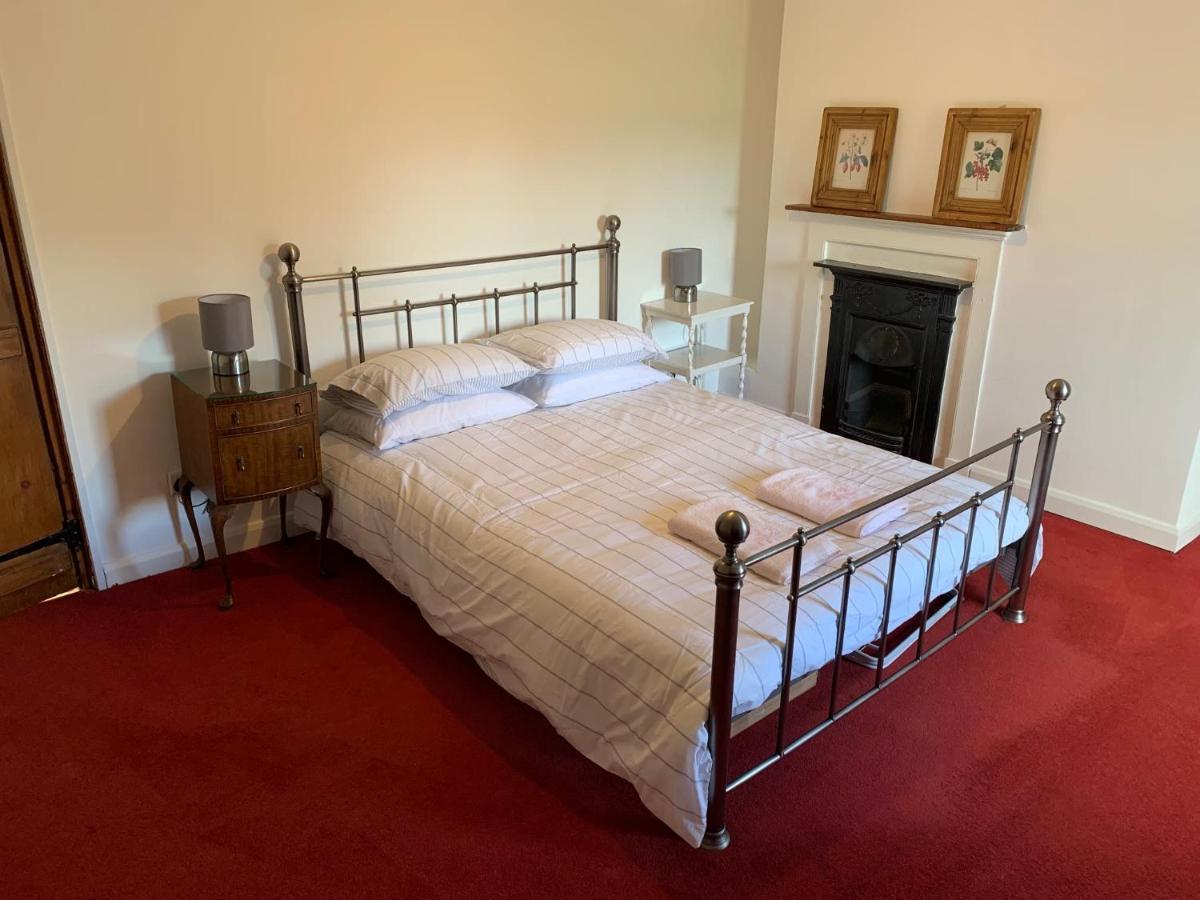 Character Dartmoor Cottage เยลเวอร์ตัน ภายนอก รูปภาพ